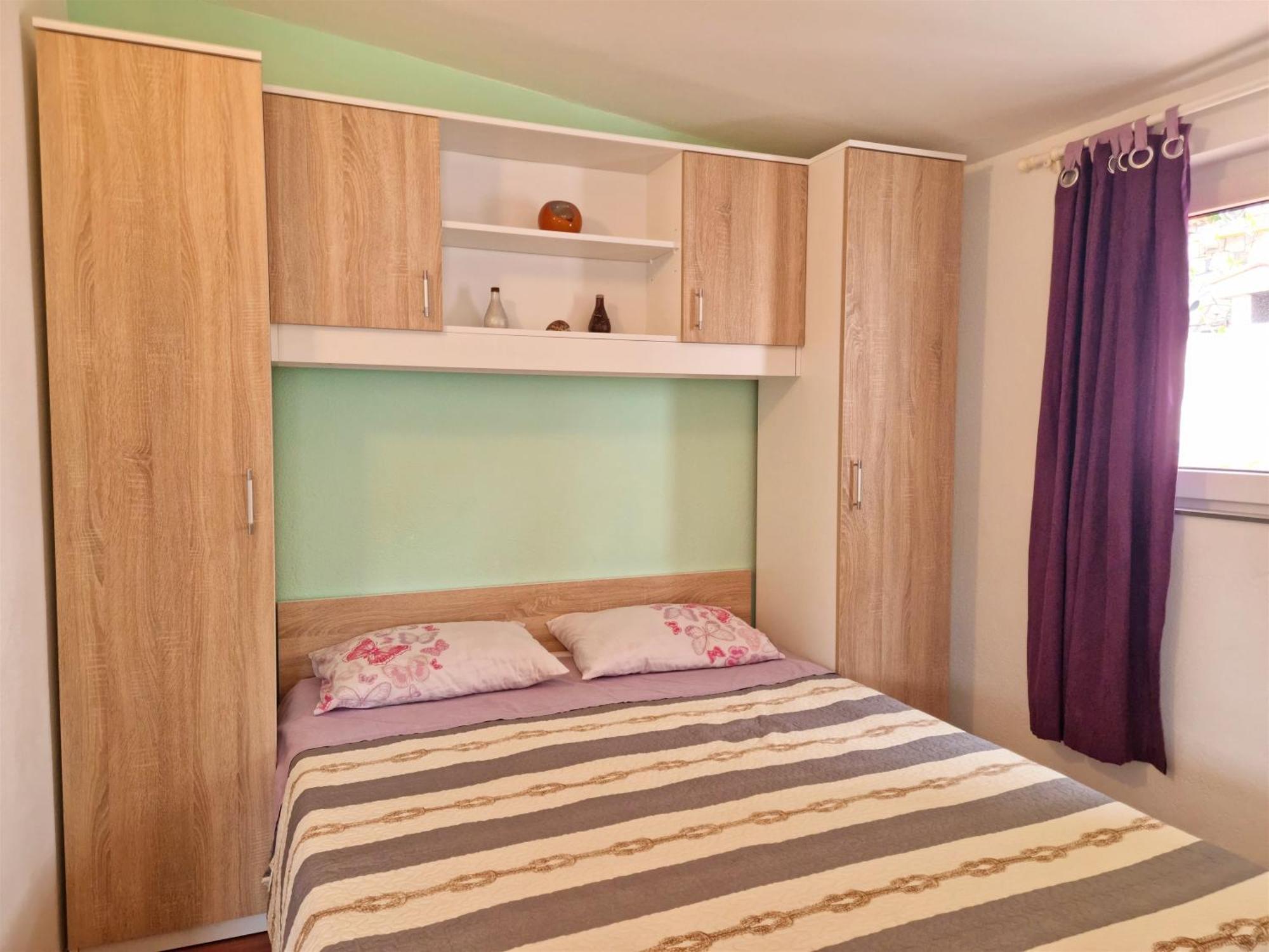 Apartments Neda 오미스 객실 사진